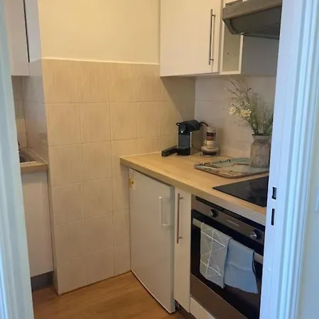 Peaceful Sea View Apartment+parking *