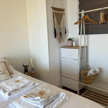 Peaceful Sea View Apartment+parking Apartamento *